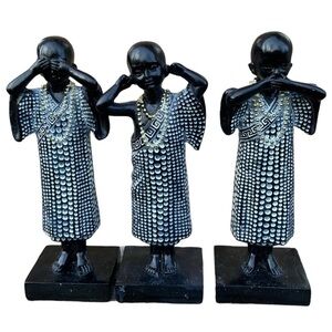 Wooden Symbolic Cultural Figurines Statues Black White Decorative 9”  X 3